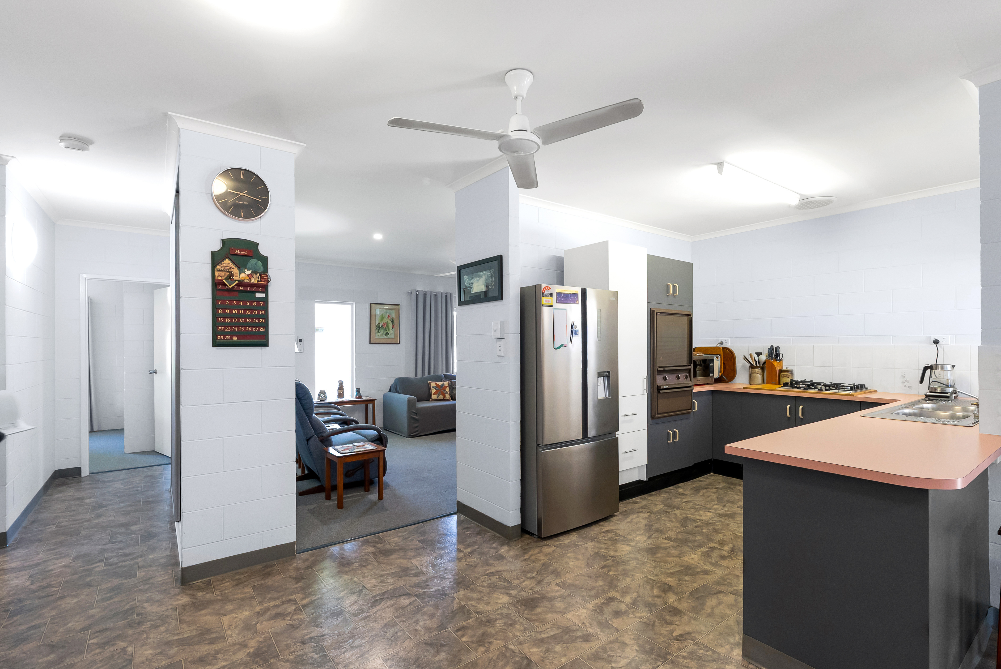 6 Vianen Close, Bentley Park - Thumbnail 5