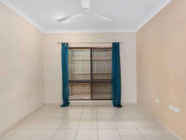 9 Gallery Drive, Mount Sheridan - Thumbnail 8