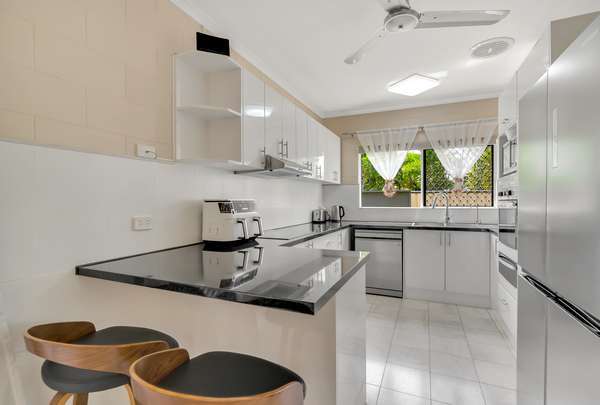 42 Golden Grove Drive, Bentley Park - Thumbnail 7