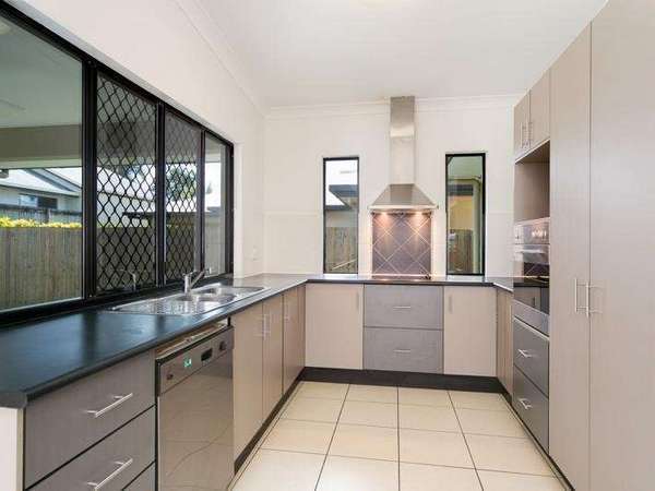 21 Pascoe Close, Mount Sheridan - Thumbnail 2