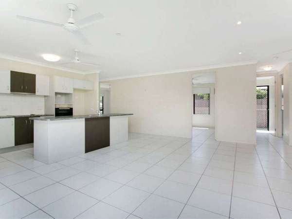 94 Xavier Herbert Drive, Redlynch - Thumbnail 3