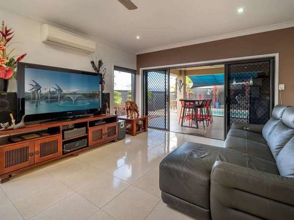 72 Treetop Drive, Mount Sheridan - Thumbnail 8