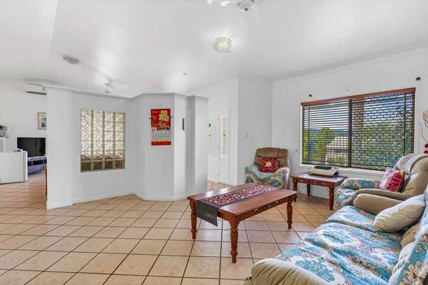 2 Holroyd Court, Mount Sheridan - Thumbnail 4