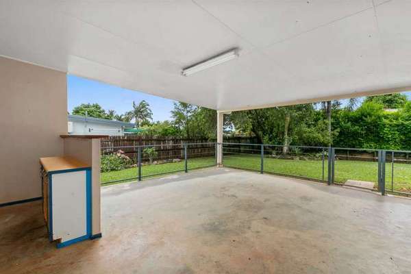 37 Percy Street, Mount Sheridan - Thumbnail 4