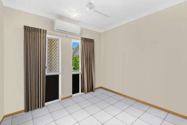 3/12 Ingham Court, Mooroobool - Thumbnail 7