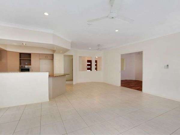 32 Mayflower Street, Mount Sheridan - Thumbnail 5