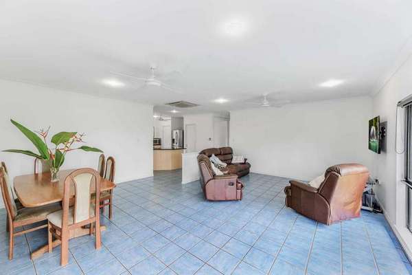 1 Red Gum Close, Mount Sheridan - Thumbnail 3