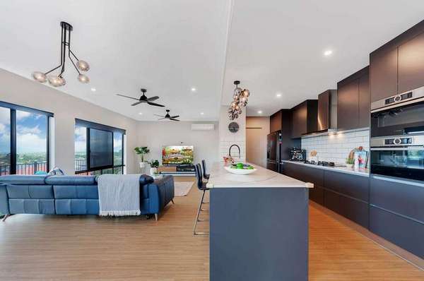 21 Gallery Drive, Mount Sheridan - Thumbnail 2
