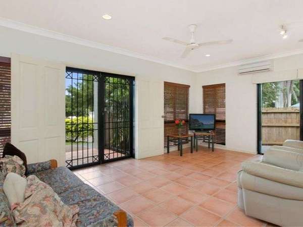 7 Blueberry Close, Mount Sheridan - Thumbnail 7