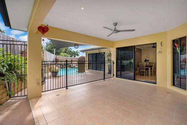 16 Bromley Close, Mount Sheridan - Thumbnail 3