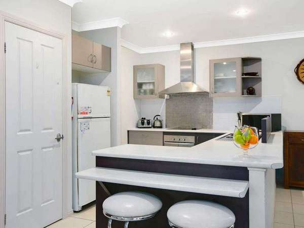 6 Pascoe Close, Mount Sheridan - Thumbnail 2