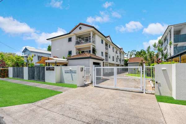 3/5 James Street, Cairns North - Thumbnail 2