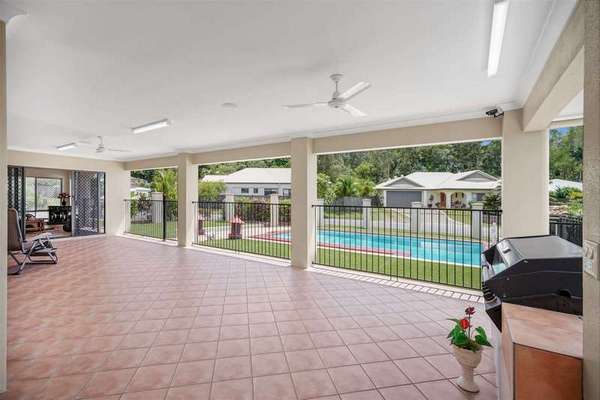 27 Foxtail Street, Mount Sheridan - Thumbnail 7