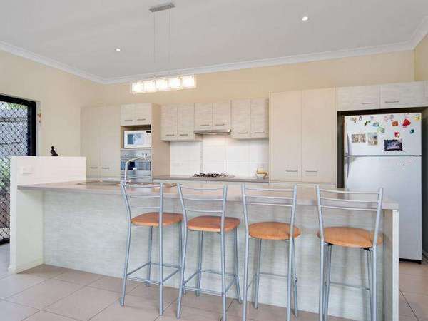 13 Cygnet Close, Mount Sheridan - Thumbnail 4