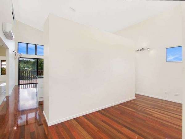 16 Claridge Close, Mount Sheridan - Thumbnail 6