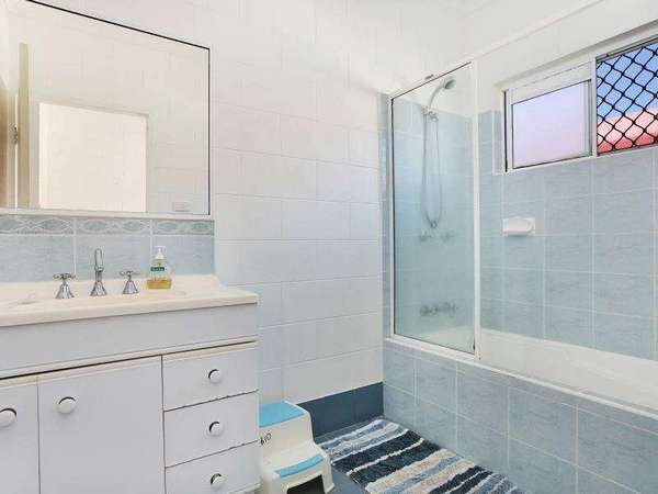 6 Glenrowan Street, White Rock - Thumbnail 5
