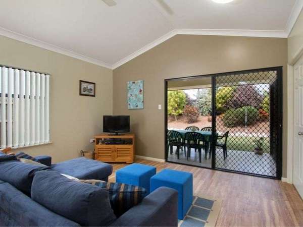3 Nodosa Close, Mount Sheridan - Thumbnail 3