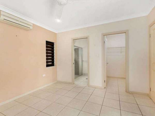 9 Gallery Drive, Mount Sheridan - Thumbnail 7