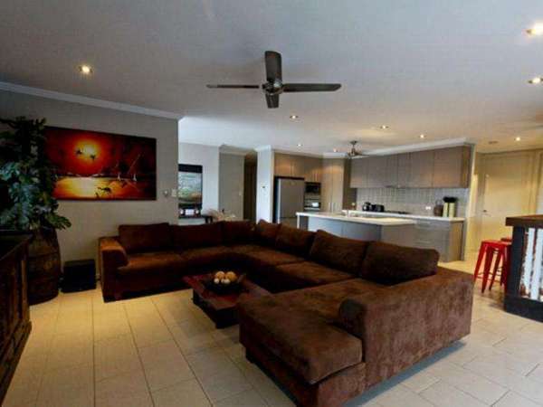 11 Alderman Street, Mount Sheridan - Thumbnail 6