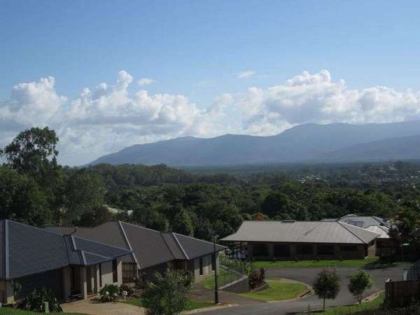 5 Celerywood Close, Mount Sheridan - Thumbnail 4