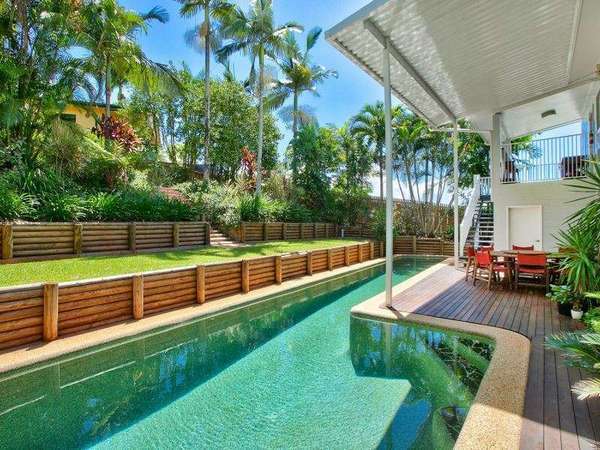 6 Bowen Street, Mount Sheridan - Thumbnail 2