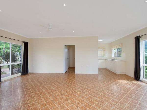 4 Himalaya Close, Mount Sheridan - Thumbnail 6