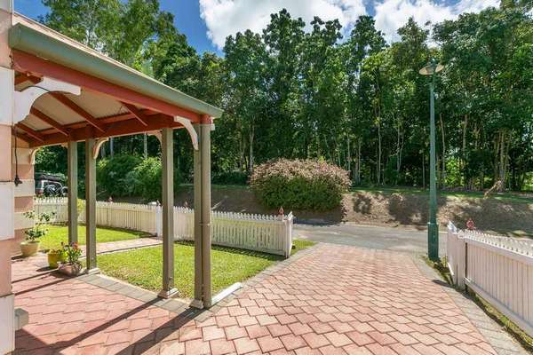 45 Amazon Close, Mount Sheridan - Thumbnail 2