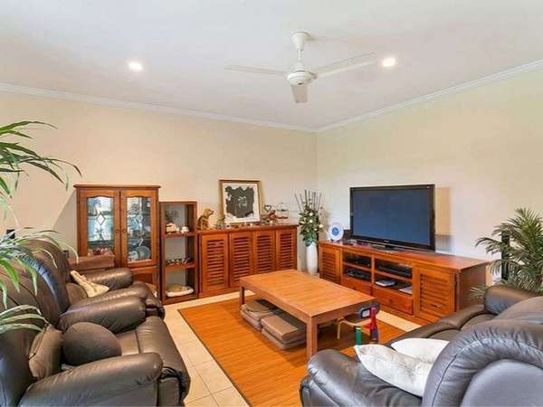 24 Bambusa Terrace, Mount Sheridan - Thumbnail 4