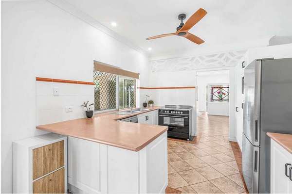 42 Barnard Drive, Mount Sheridan - Thumbnail 2