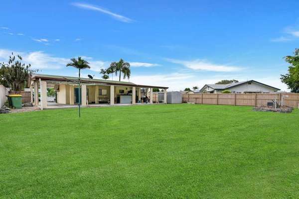 8 Wright Close, Edmonton - Thumbnail 8