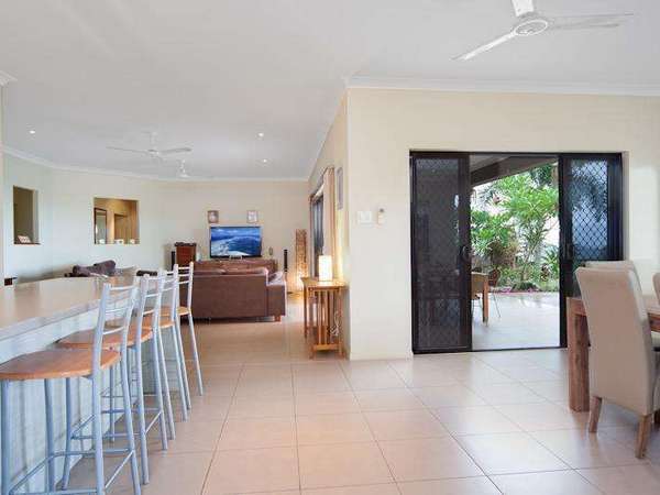 13 Cygnet Close, Mount Sheridan - Thumbnail 8