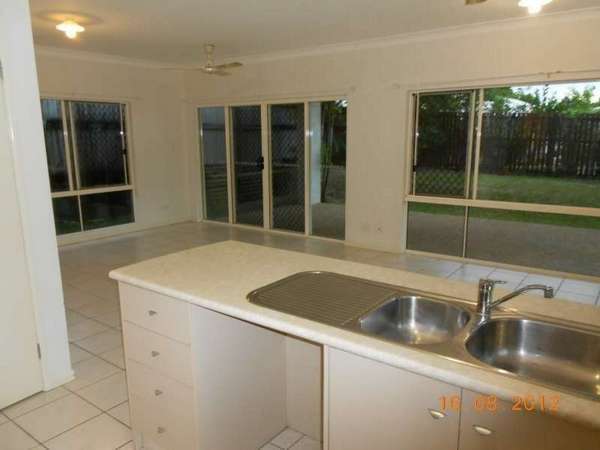 33 Kendall Street, Mount Sheridan - Thumbnail 3