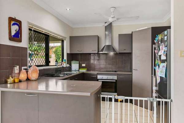 25 Manilla Close, Mount Sheridan - Thumbnail 2