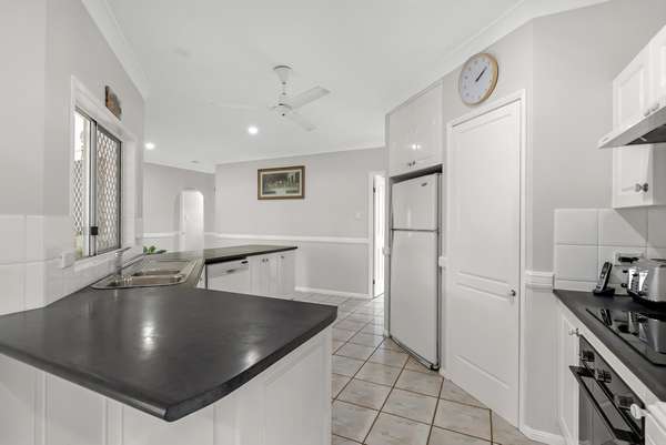 2 Hay Street, Mount Sheridan - Thumbnail 7