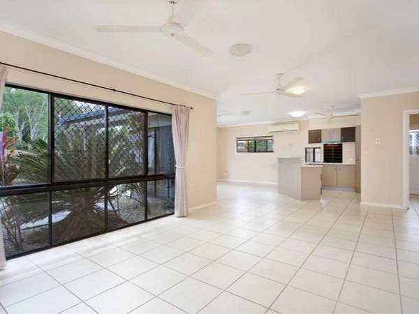 22 Coolamon Terrace, Mount Sheridan - Thumbnail 5