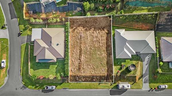 60 Sunbird Drive, Woree - Thumbnail 2