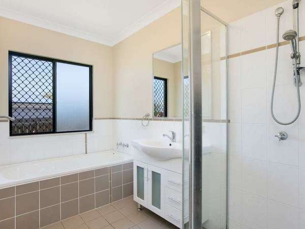 2 Racemosa Street, Mount Sheridan - Thumbnail 6