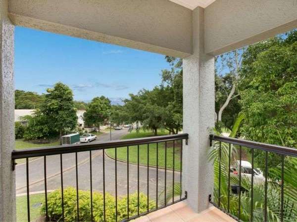 7 Blueberry Close, Mount Sheridan - Thumbnail 2
