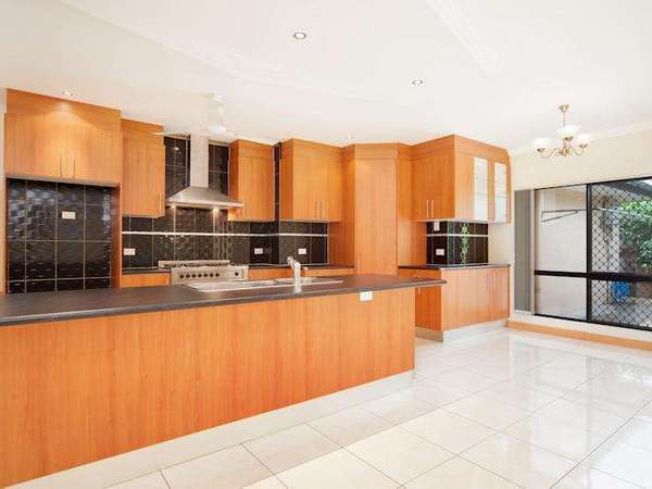 5 Limewood Street, Mount Sheridan - Thumbnail 2