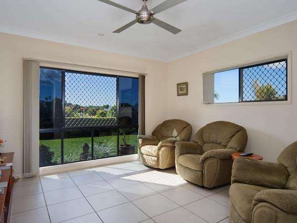 1 Redheart Close, Mount Sheridan - Thumbnail 5