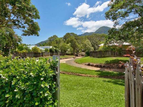 7 Coronata Court, Mount Sheridan - Thumbnail 4