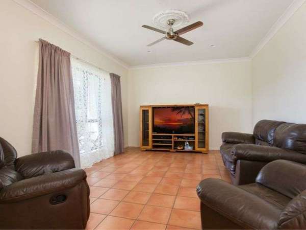 20 Butterfly Close, Mount Sheridan - Thumbnail 5
