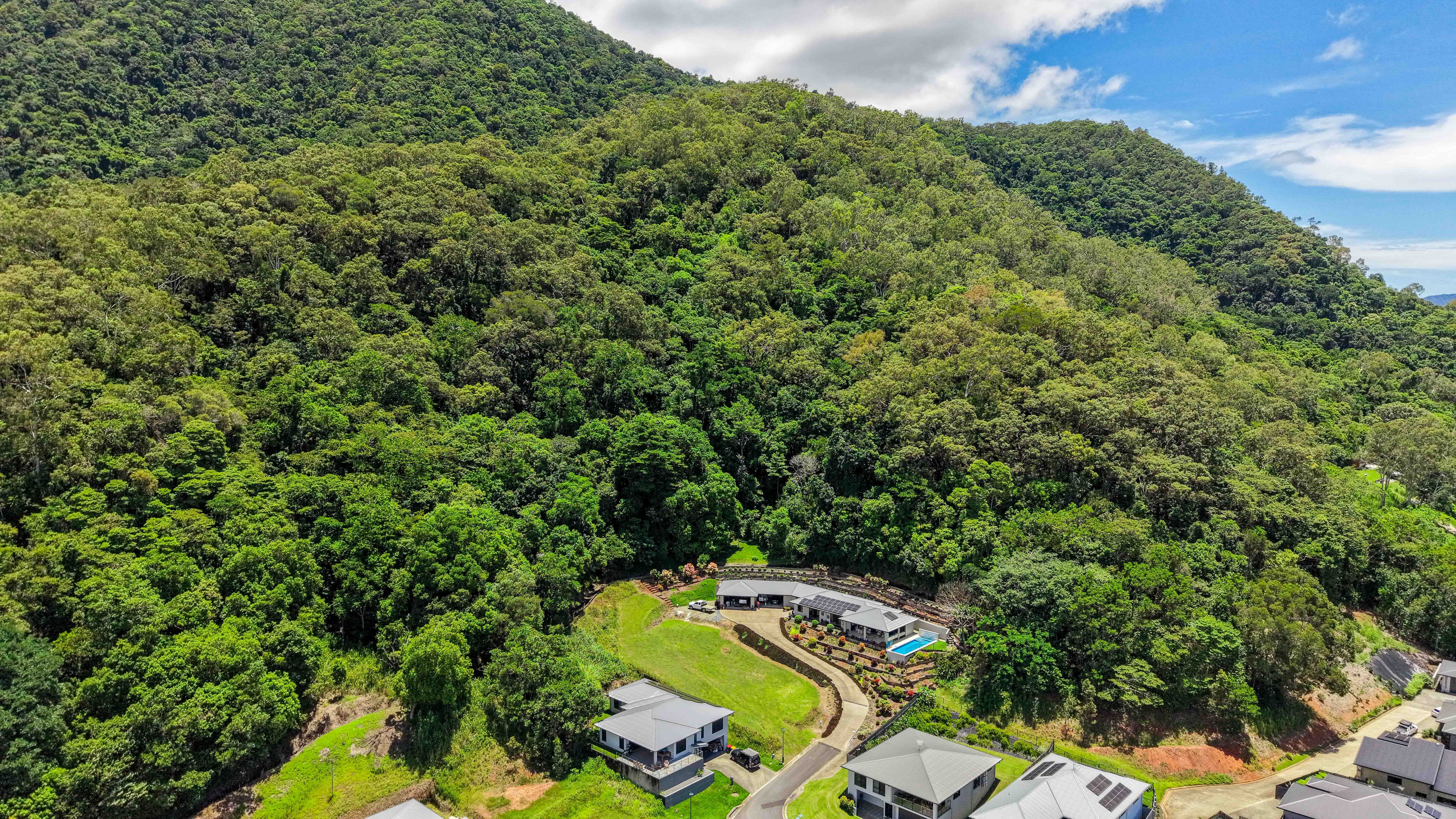 63 Gallery Drive, Mount Sheridan - Thumbnail 8
