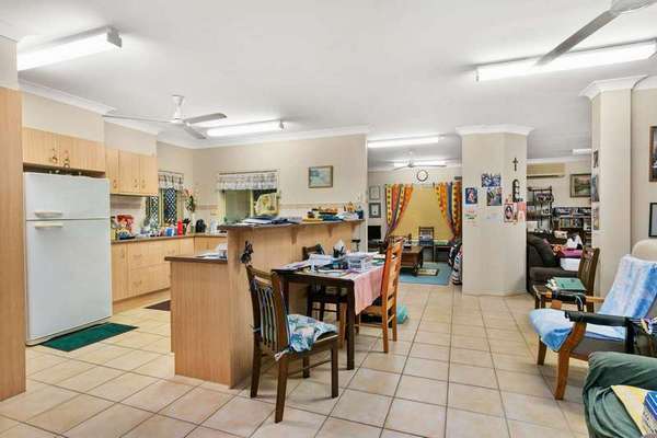 9 Fishtail Close, Mount Sheridan - Thumbnail 3