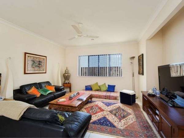 30 Alpinia Terrace, Mount Sheridan - Thumbnail 3