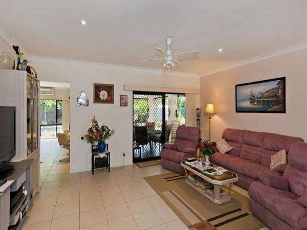 7 Whela Close, Bentley Park - Thumbnail 8