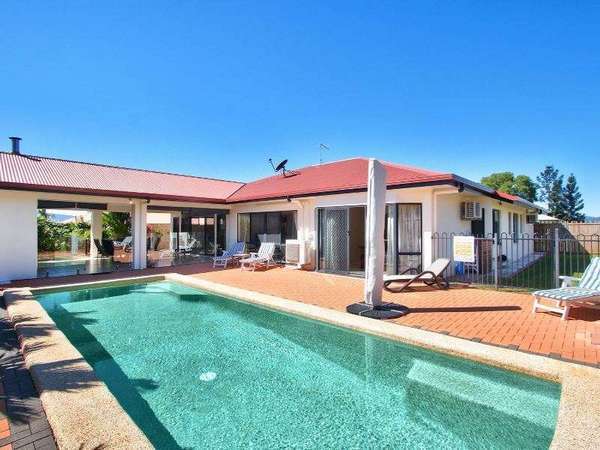 1 Bambusa Terrace, Mount Sheridan - Thumbnail 4