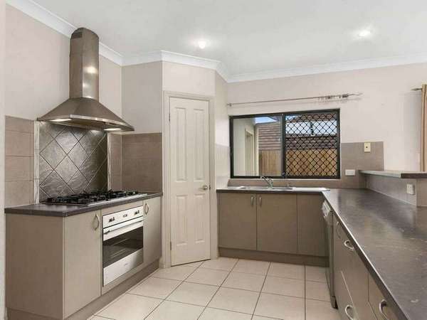 9 Gallery Drive, Mount Sheridan - Thumbnail 2