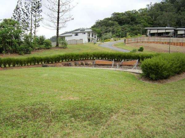 2 Whitewood Close, Mount Sheridan - Thumbnail 6