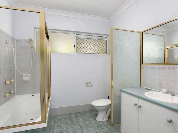10 Pheasant Street, Bayview Heights - Thumbnail 8